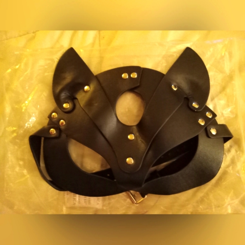Leather cat mask NEW